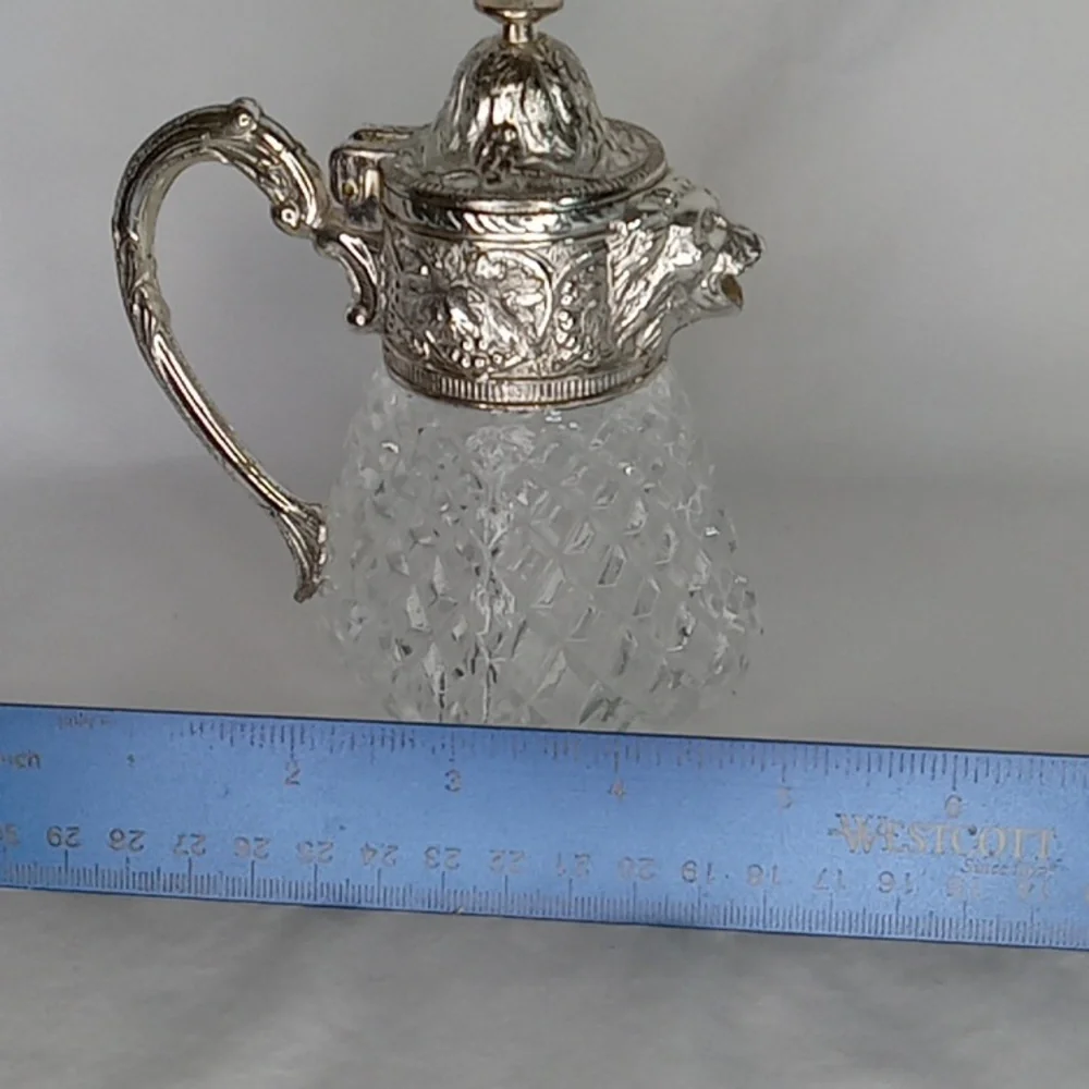 MCM Unique Lion's Head Diamond Cut Glass Syrup Liquid Pouring Creamer Pitcher
